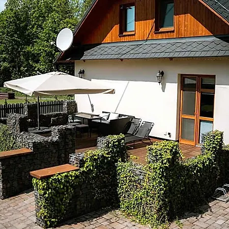 V Soukromi S Bazenem Tri Splavy Hotell Ostravice